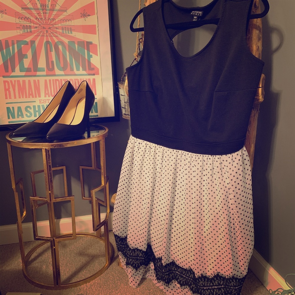 Enfocus Black and White Babydoll Polkadot Dress